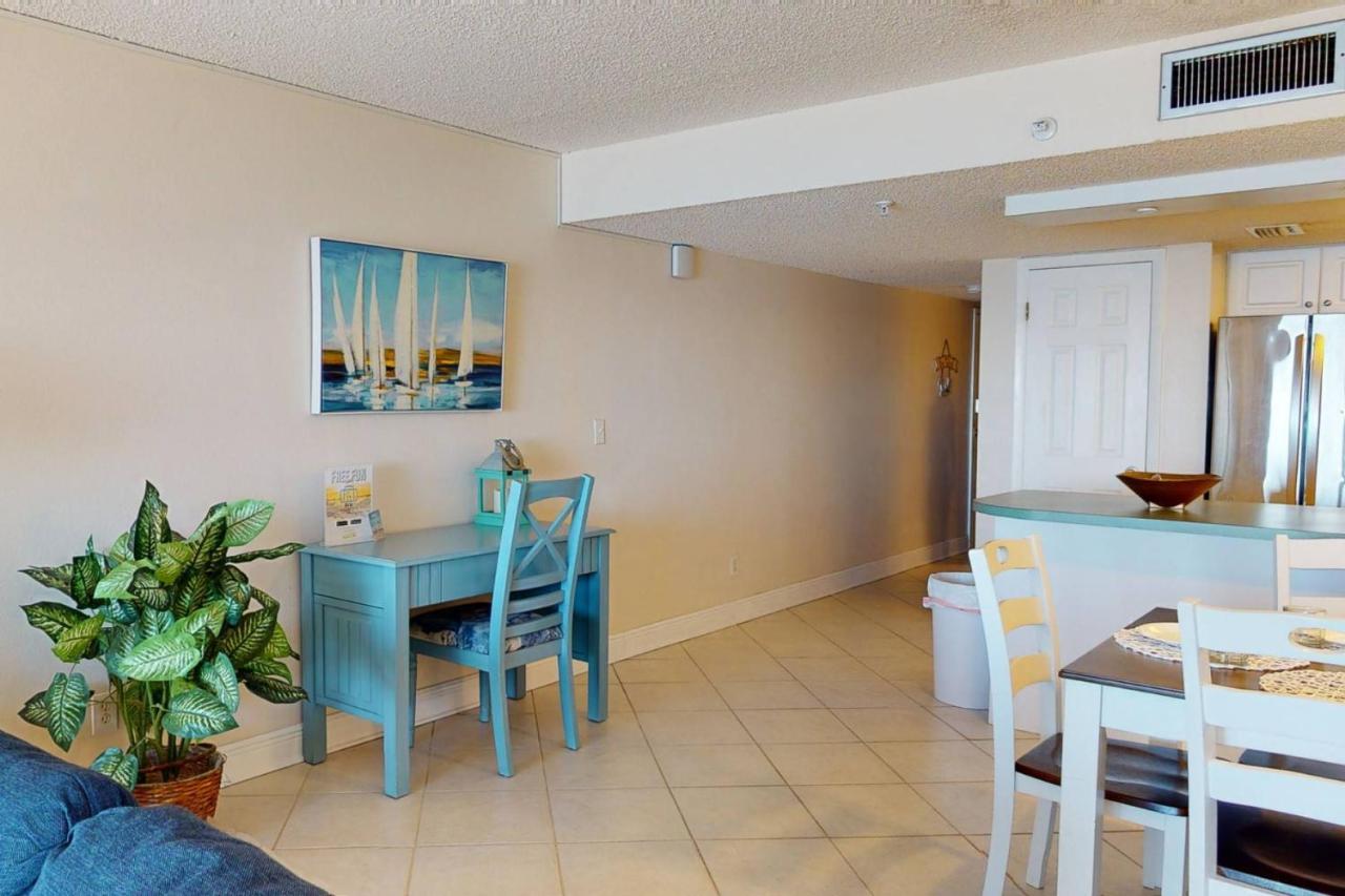 402 - Sandy Shores St. Pete Beach Eksteriør billede
