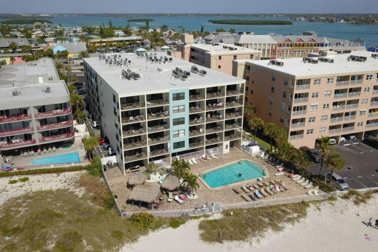 402 - Sandy Shores St. Pete Beach Eksteriør billede
